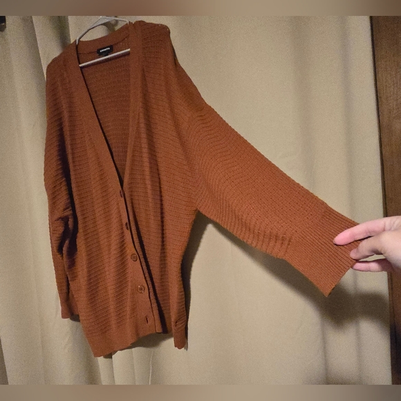 New Express lightweight Cardigan - Picture 9 of 9